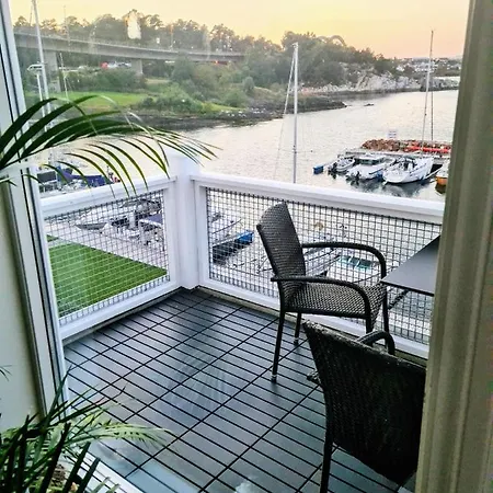 Silent Seaview Luxury Grasholmen 公寓 *