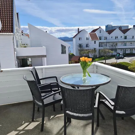 Silent Seaview Luxury Grasholmen ستافانجر