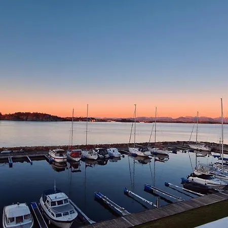 Apartment Silent Seaview Luxury Grasholmen