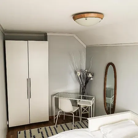 Silent Seaview Luxury Grasholmen Apartment